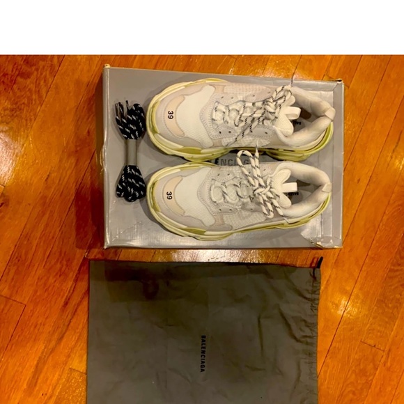 Balenciaga shoes - Picture 13 of 13